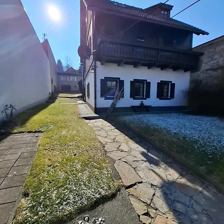 Nyaraló Stadt Juwel *