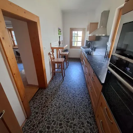 Nyaraló Stadt Juwel *